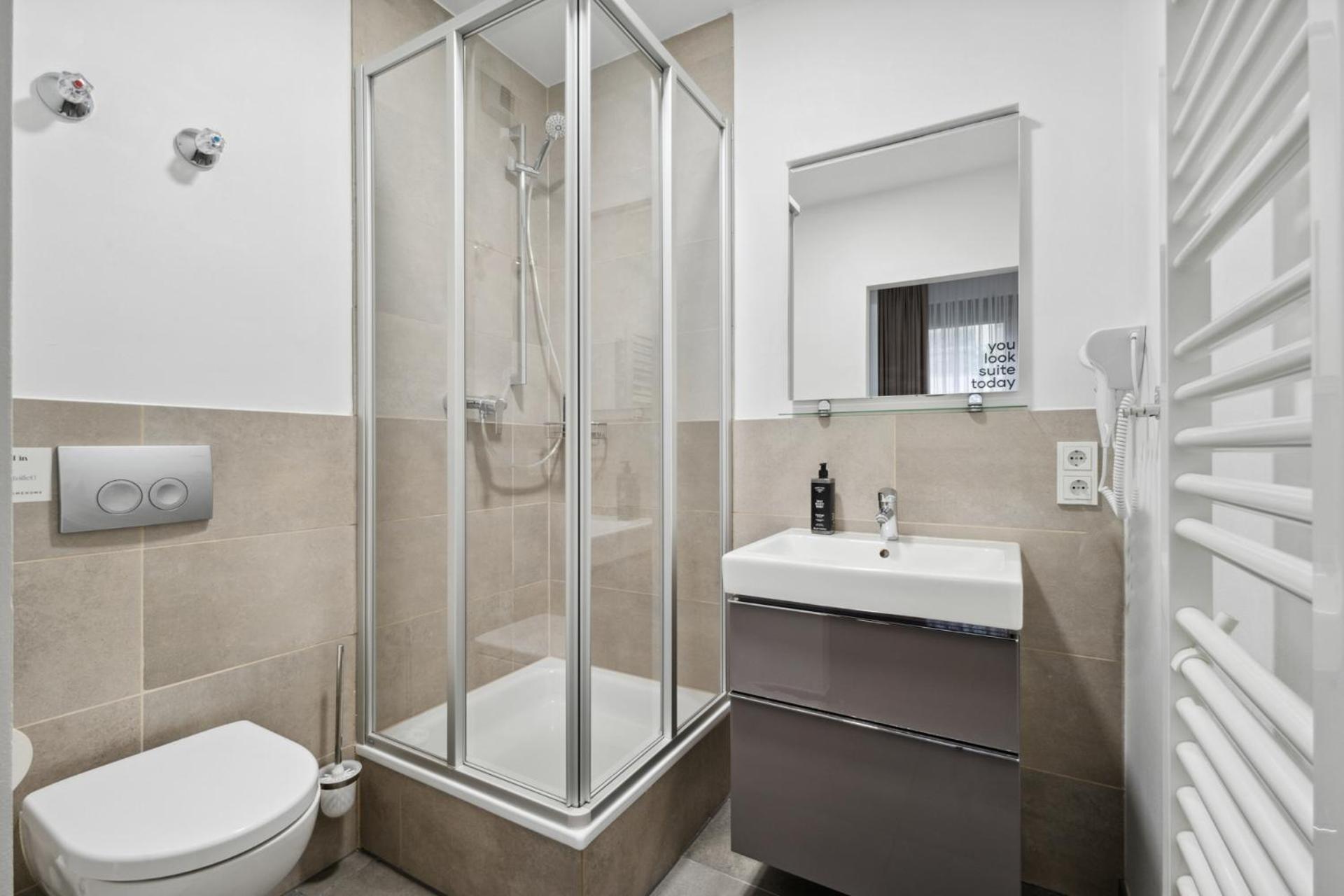 Limehome Munich Fritz-Erler Str Dış mekan fotoğraf